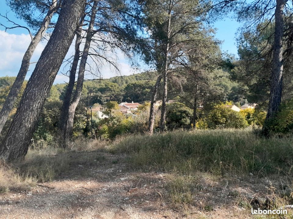 Terrain 600 m² Septemes Les Vallons · à Septèmes-les-Vallons · 140 000 €