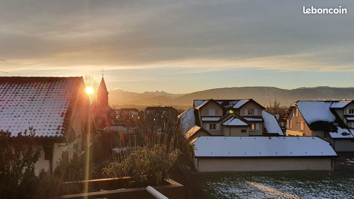Appartement 2 pièces 60 m² · à Prévessin-Moëns · 60 m² · 1 050 €