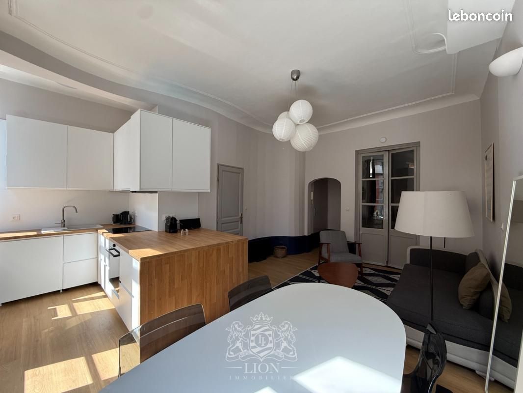 Appartement 2 pièces 39 m² · à Lille · 39 m² · 914 €