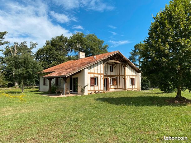 Propriété 9 pièces 317 m²