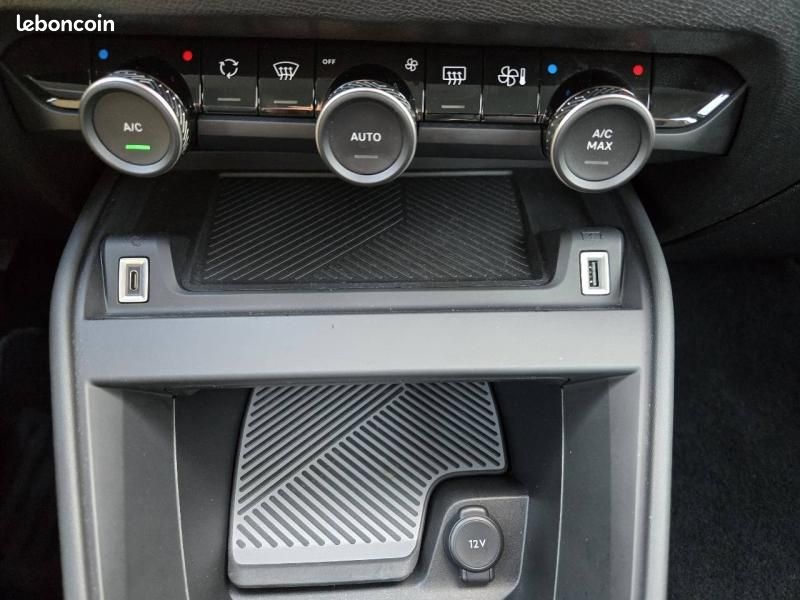 Citroen C4 PureTech 100ch S&S Feel (image 16)