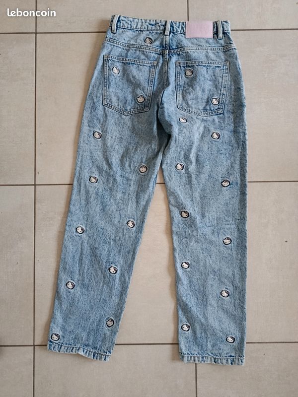 Jean hello Kitty taille 36 (image 3)