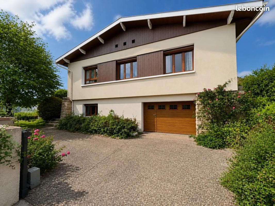 Maison 5 pièces 110 m² · à Thiers · 110 m² · 211 500 €
