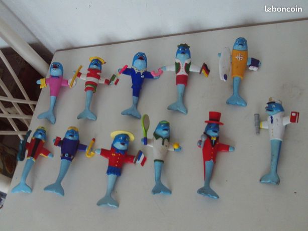 Lot de 6 figurines Dolfi Novotel dauphin- Années 90 - 12.5 cm - Label