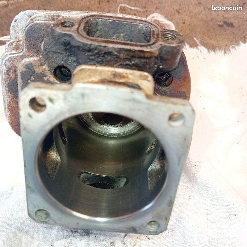 Piston Cylindre Stihl pour tronçonneuse Stihl 026 de 44 mm (image 6)