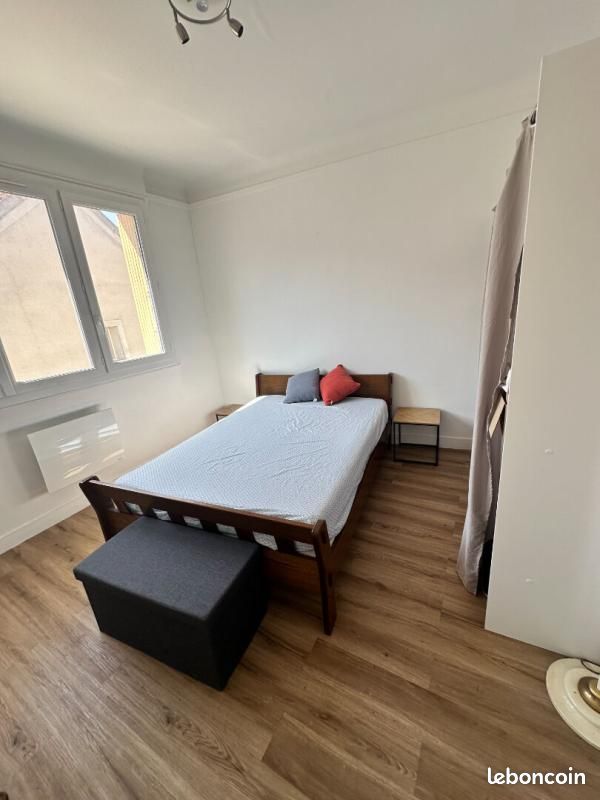 Appartement a louer brie-comte-robert - 4 pièce(s) - 81 m2 - Surfyn