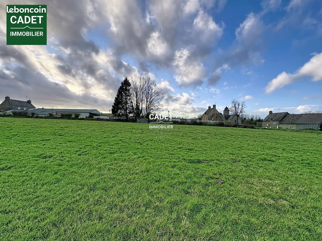 Terrain 1080 m² · à Bourguenolles · 1 080 m² · 43 000 €