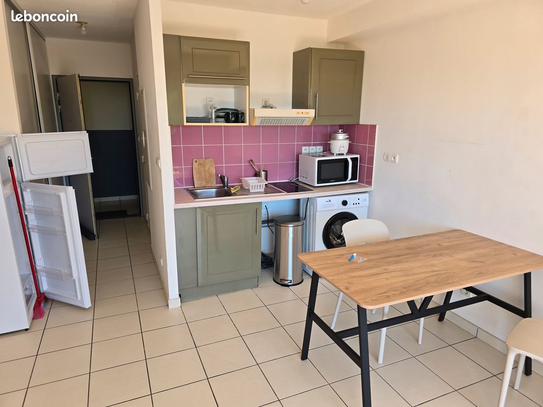 Appartement 1 pièce 25 m² · à Saint-Denis · 25 m² · 600 €/mois