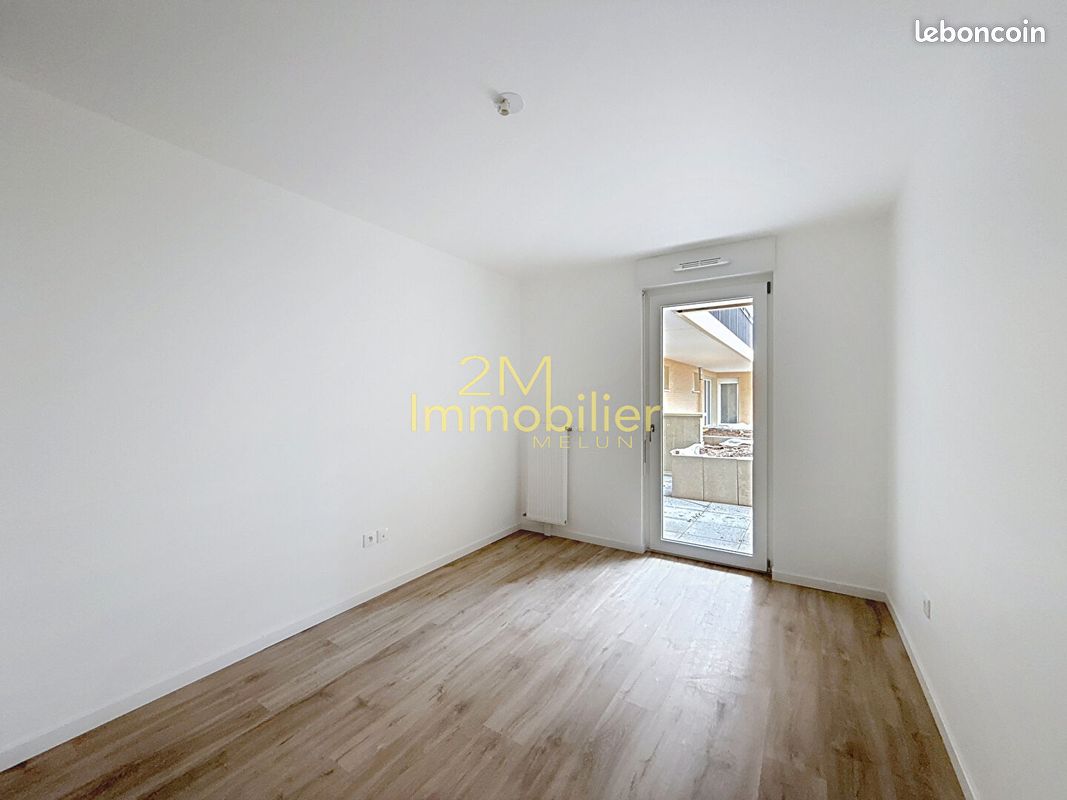 Appartement a louer - 3 pièce(s) - 63 m2 - Surfyn