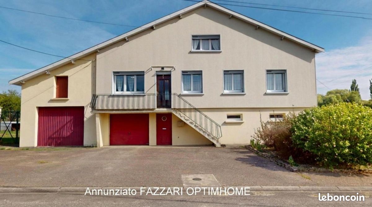 Maison 8 pièces 141 m² · à Brandeville · 141 m² · 222 000 €