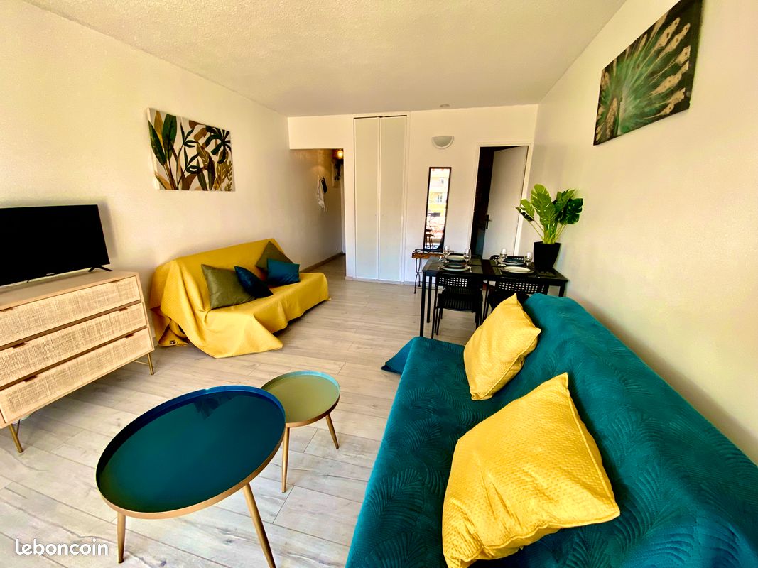 Appartement 1 pièce 25 m² · à Saint-Tropez · 25 m² · 890 €/mois