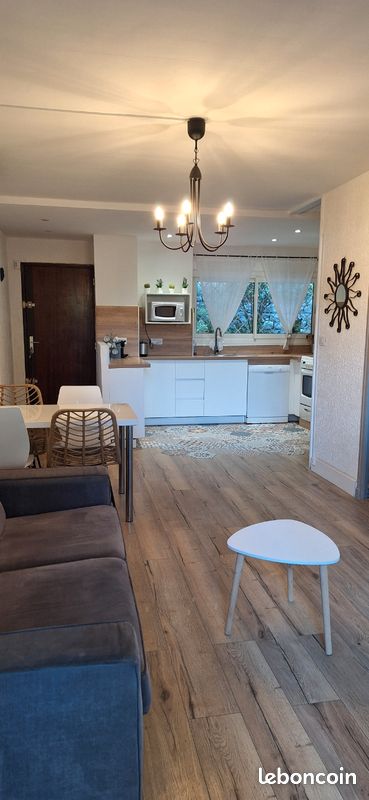 Appartement 2 pièces 50 m² · à Cassis · 50 m² · 900 €/mois