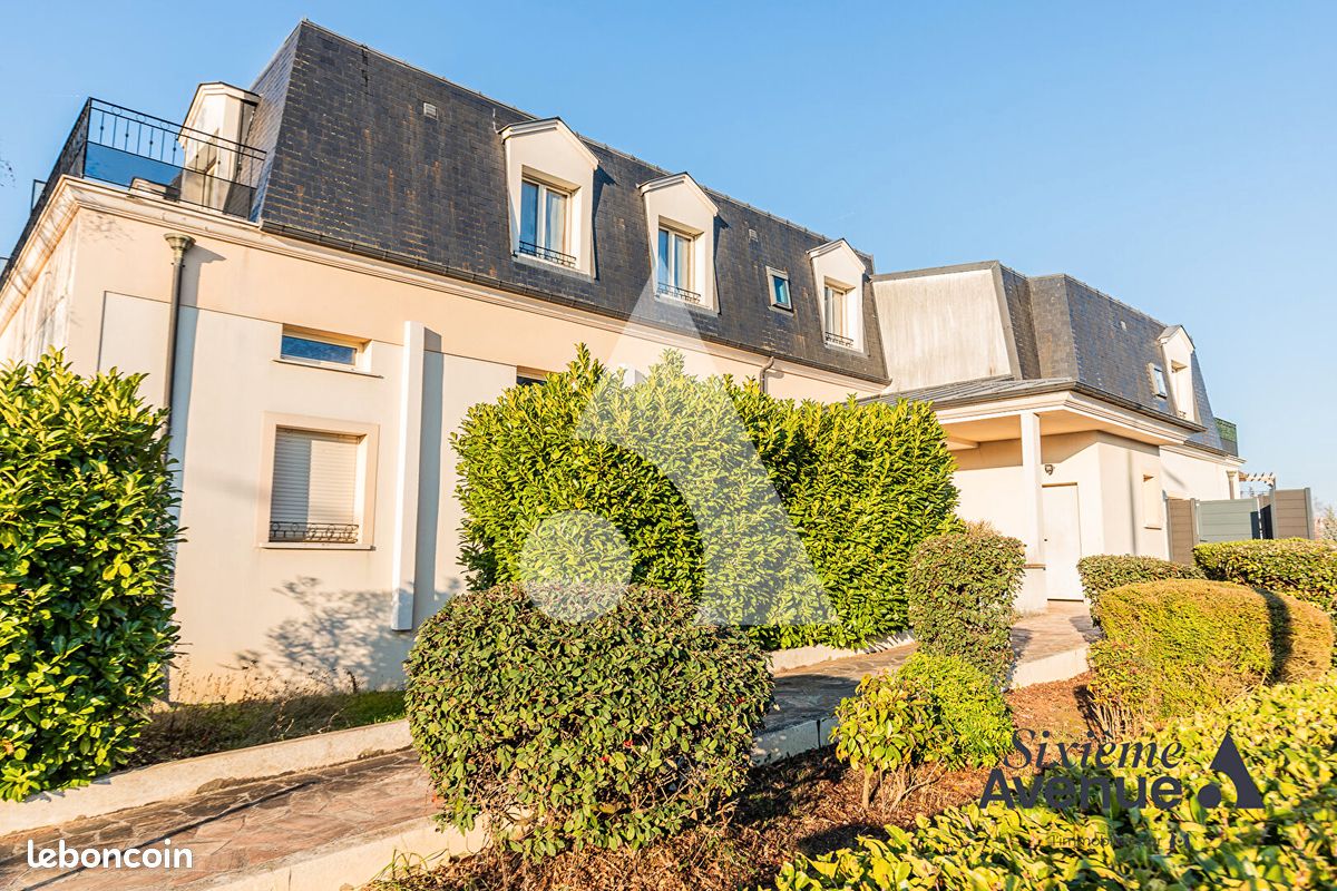 Appartement 5 pièces 95 m² · à Brétigny-sur-Orge · 95 m² · 299 000 €