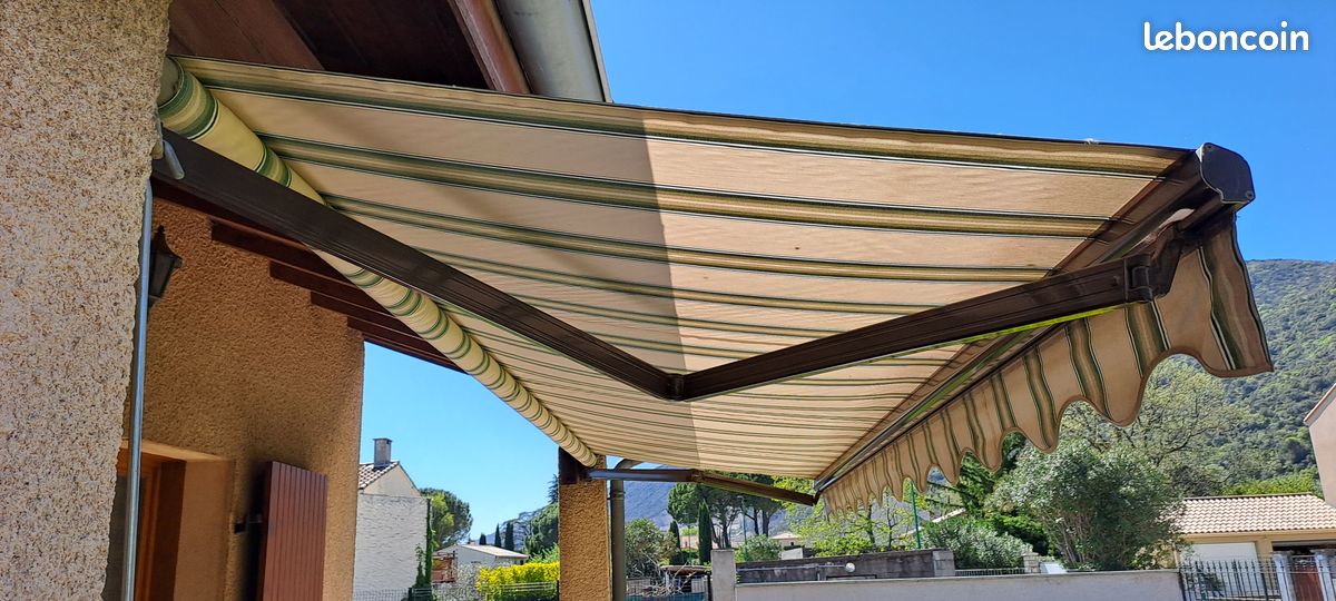 Store banne extérieur 4,73 m x 2,50 m (image 1)