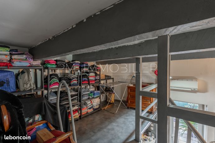https://img.leboncoin.fr/api/v1/lbcpb1/images/ca/5a/45/ca5a459b41aef3077c72511ade9761eac32ae729.jpg?rule=ad-image