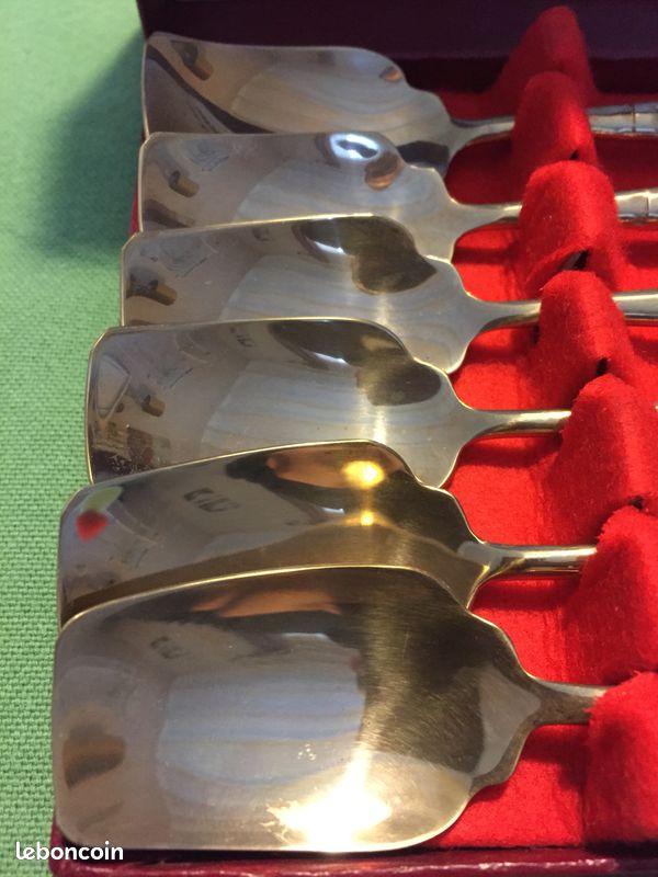 6 Cuillères en bronze (image 2)