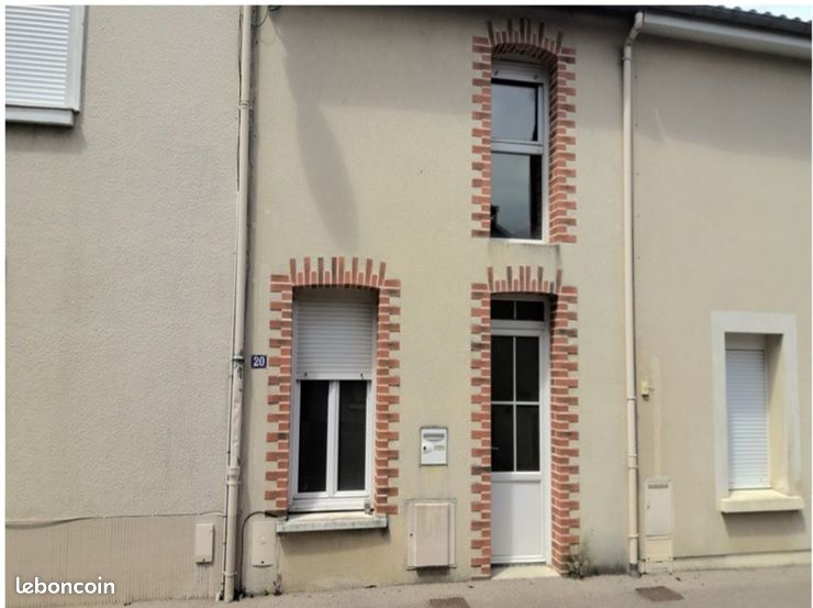 Maison 3 pièces 55 m² · à Lys-Haut-Layon · 55 m² · 450 €