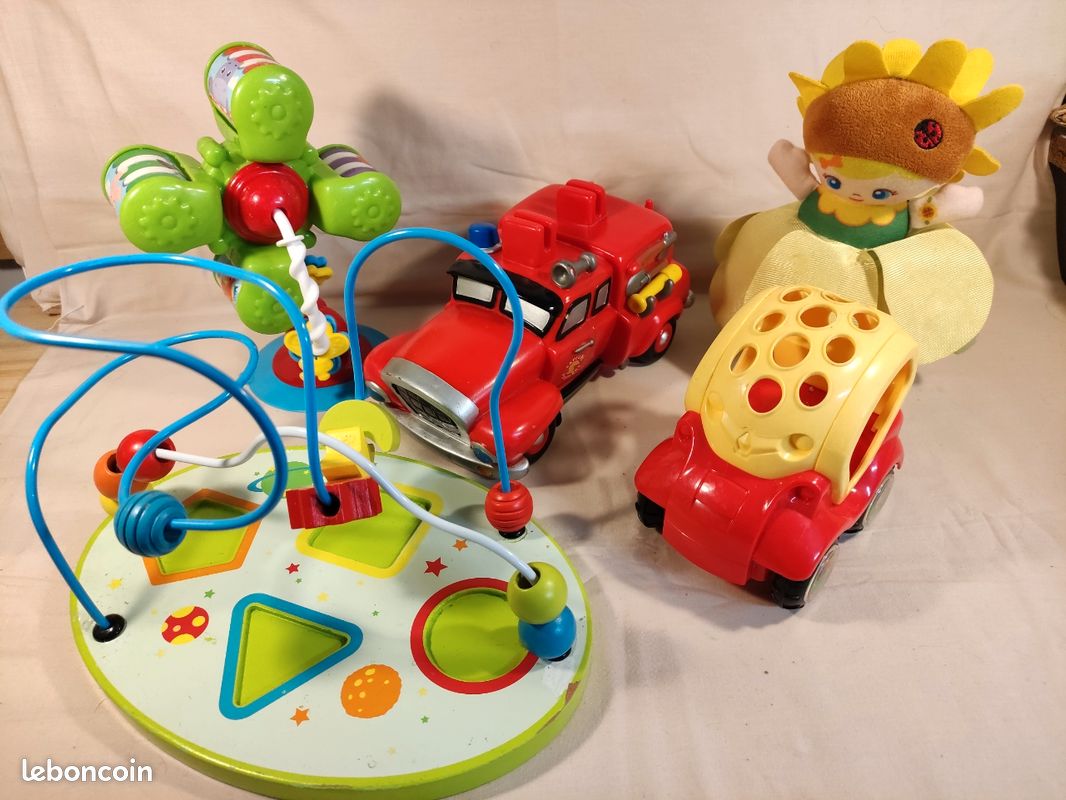 Lot 20 jeux bébé (image 2)