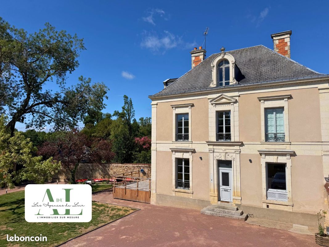 Maison 10 pièces 187 m² · à La Flèche · 187 m² · 525 000 €