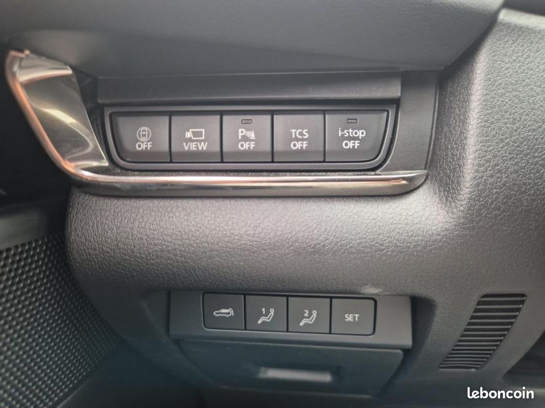 Mazda CX-30 2.0 e-SKYACTIV-X M-Hybrid 186ch 4x4 Exclusive Cuir Pure White Bose (image 28)