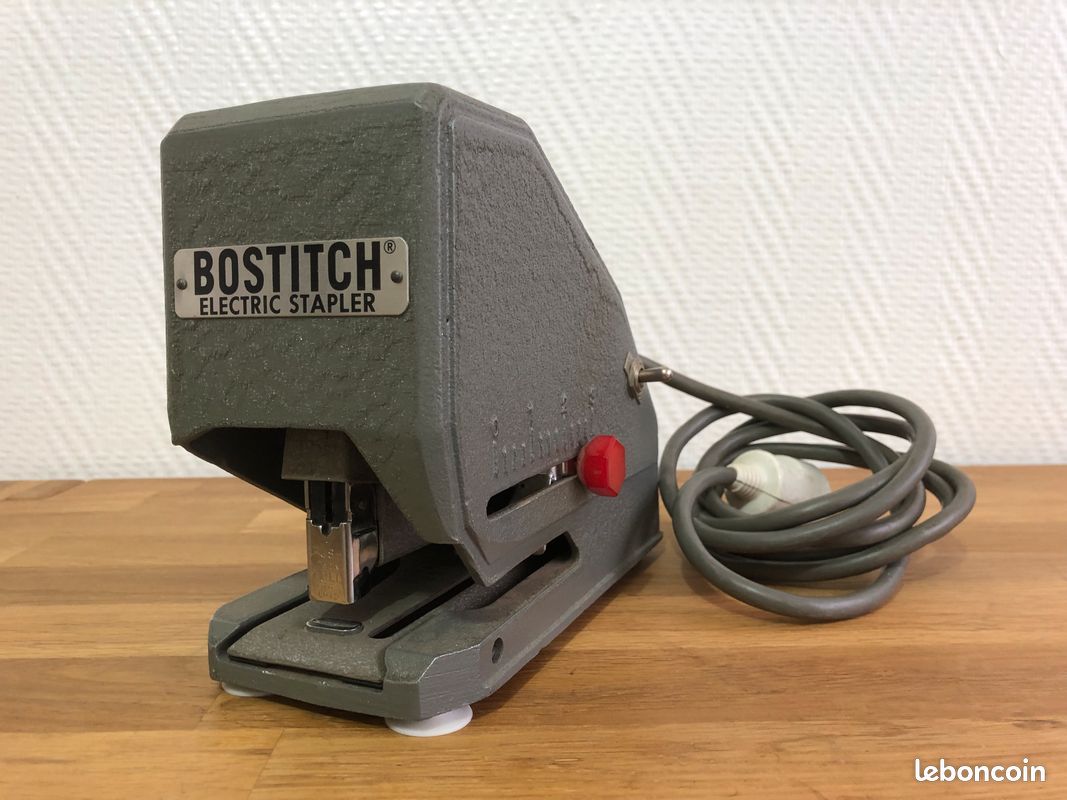 Agrafeuse électrique Bostitch Industrielle 220V (image 1)