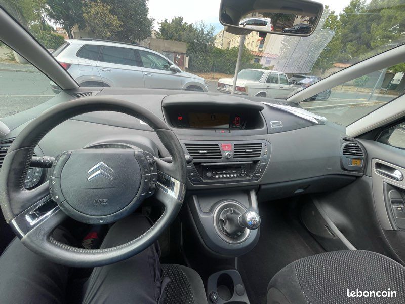 Citroën C4 1.6 HDI 2009 (image 4)