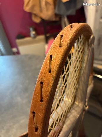 Lot d'anciennes raquettes de tennis en bois Dunlop avec presse cadre - Collection