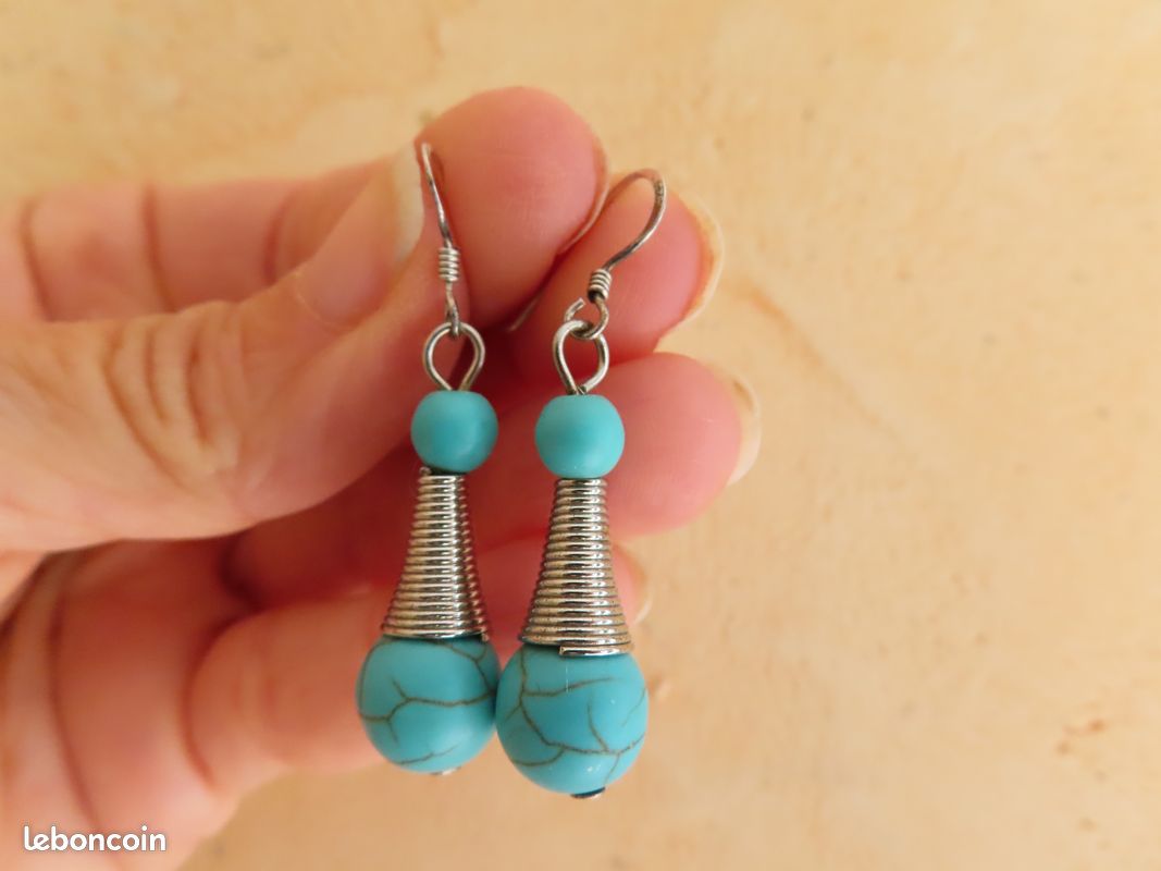 Boucles D'oreilles Plaque Or Et Pierre Turquoise - Occasion Vintage