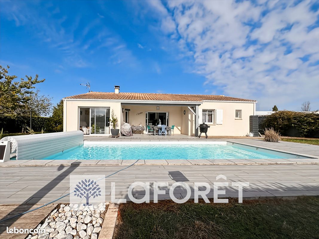 Maison 4 pièces 110 m² · à Gémozac · 110 m² · 278 700 €