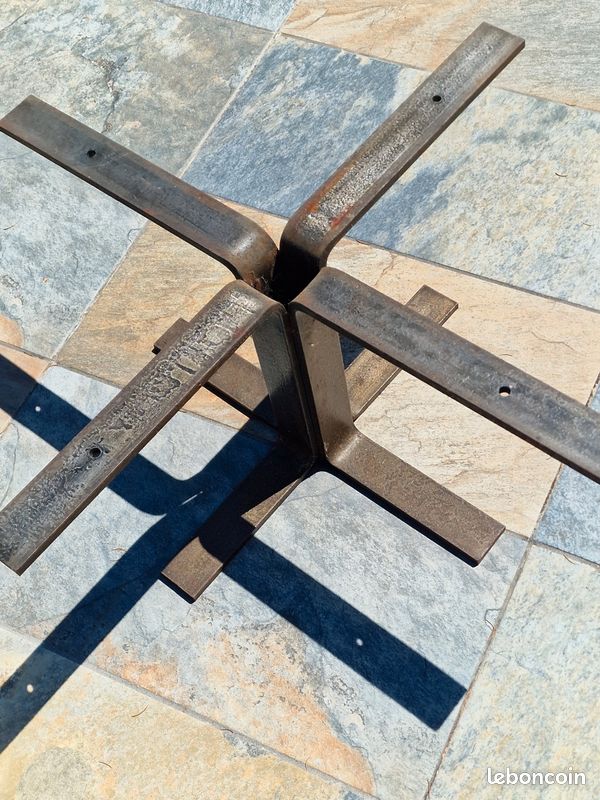 Pied table basse fer (image 1)