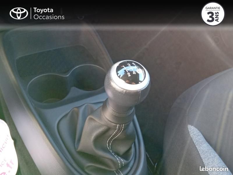 Toyota Aygo X 1.0 VVT-i 72ch Dynamic MY23 (image 15)
