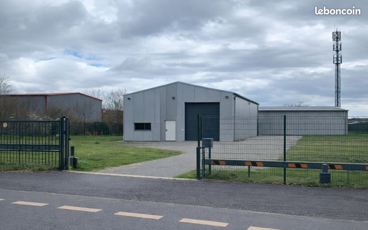 Terrain 1 pièce 230 m² · à Bessières · 230 m² · 360 000 €