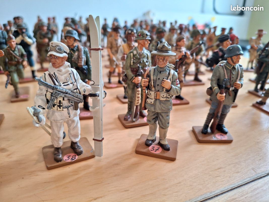 Lot De 27 Soldats De Plomb - Infanterie Britannique 1900-1914 - Occasion - Échelle Probablement 54mm