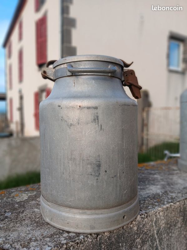 Vieux Bidon De Lait Métal 5 Litres France – Années 1950, Bon état, Déco Vintage
