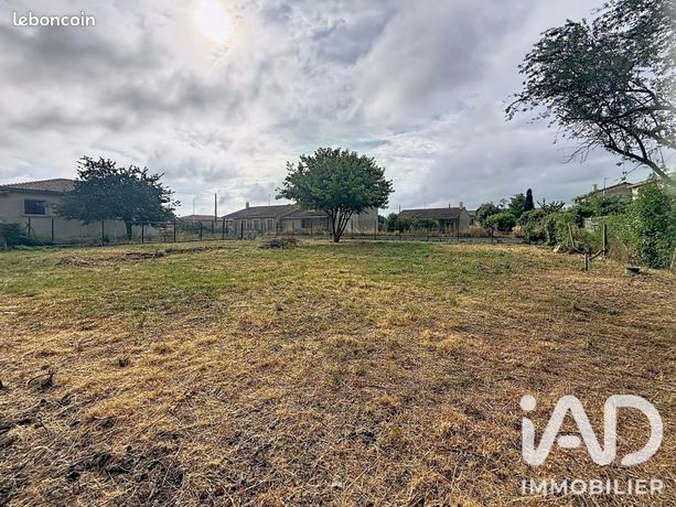 Terrain 891 m² Daux