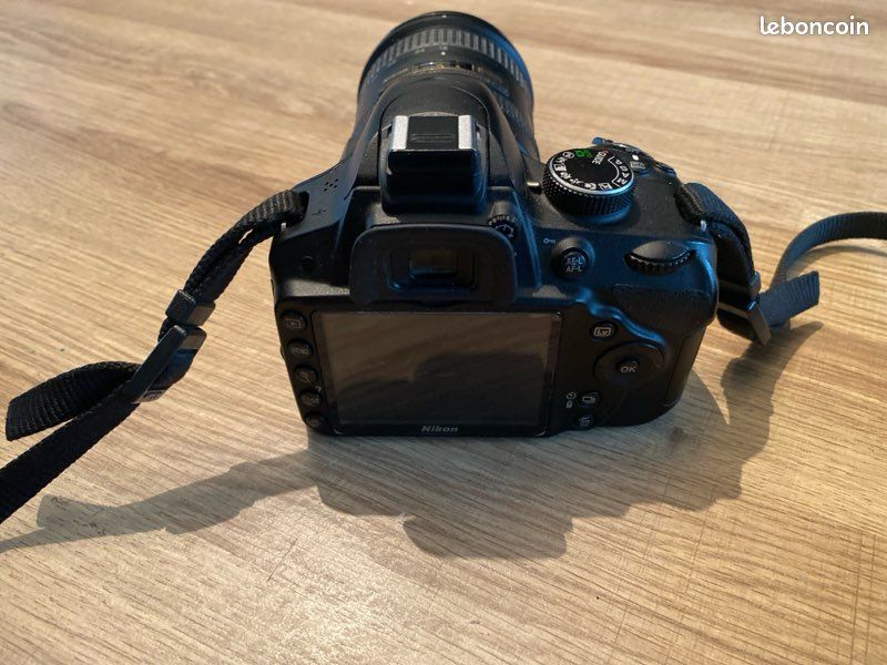 Nikon d3200 + 18-55 + 18-200 comme neuf (image 6)
