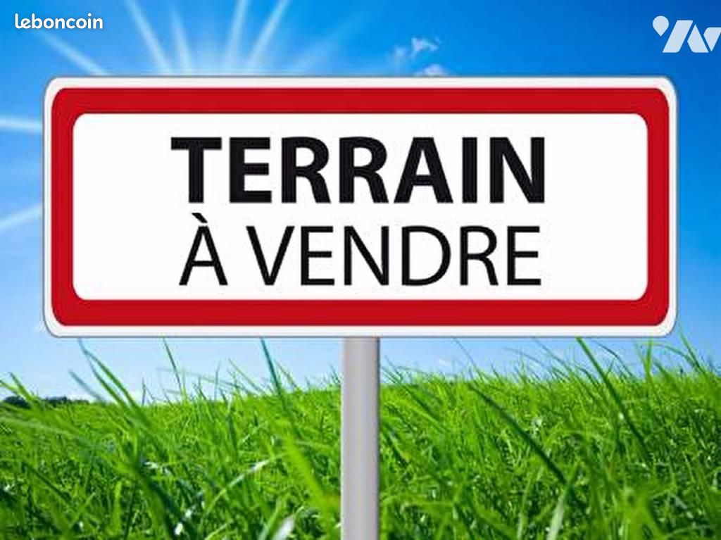 Terrain 758 m² · à Chaulnes · 758 m² · 31 800 €