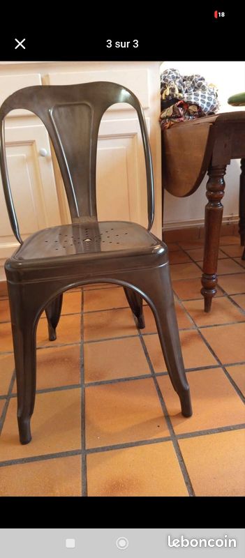 2 chaises industrielles (image 2)