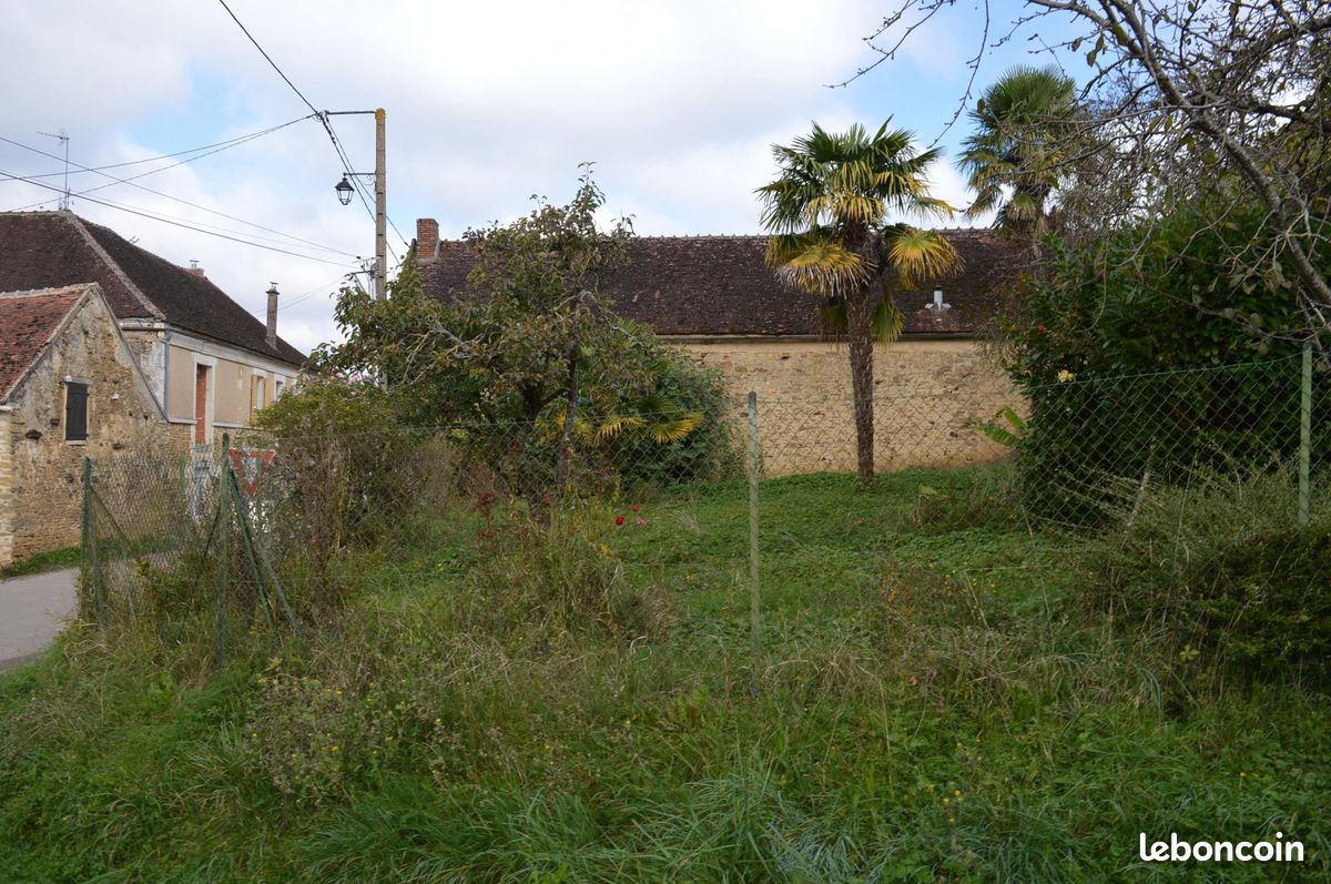 Terrain 419 m² · à Venoy · 419 m² · 24 000 €