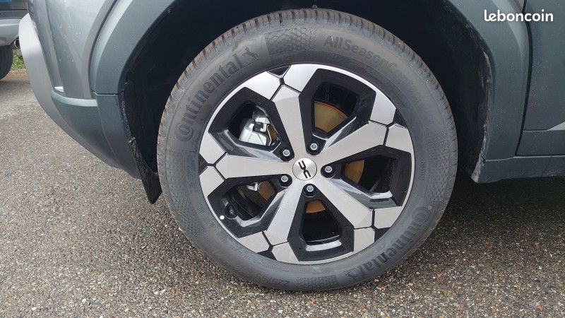 Dacia DUSTER 1.2 HYBRID-G 150CH JOURNEY 4X4 (image 16)