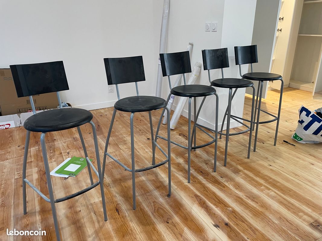 Chaises de bar (image 1)