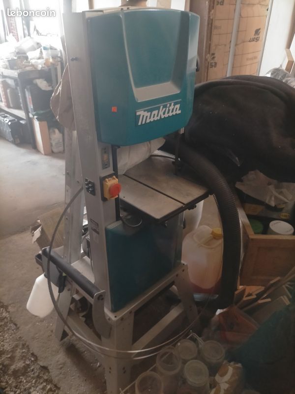 Scie à ruban Makita LB1200F (image 1)