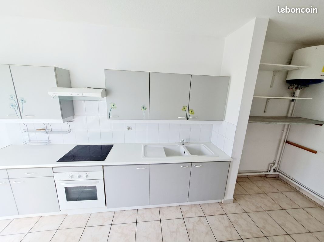 Appartement 2 pièces 42 m² · à Le Gosier · 42 m² · 950 €/mois