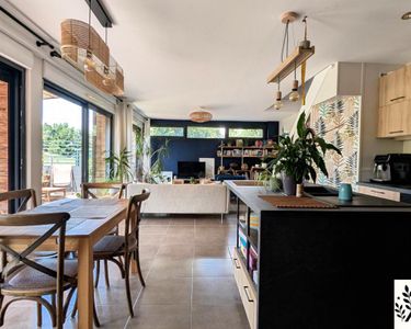 Appartement 299 000 € - 83 m²