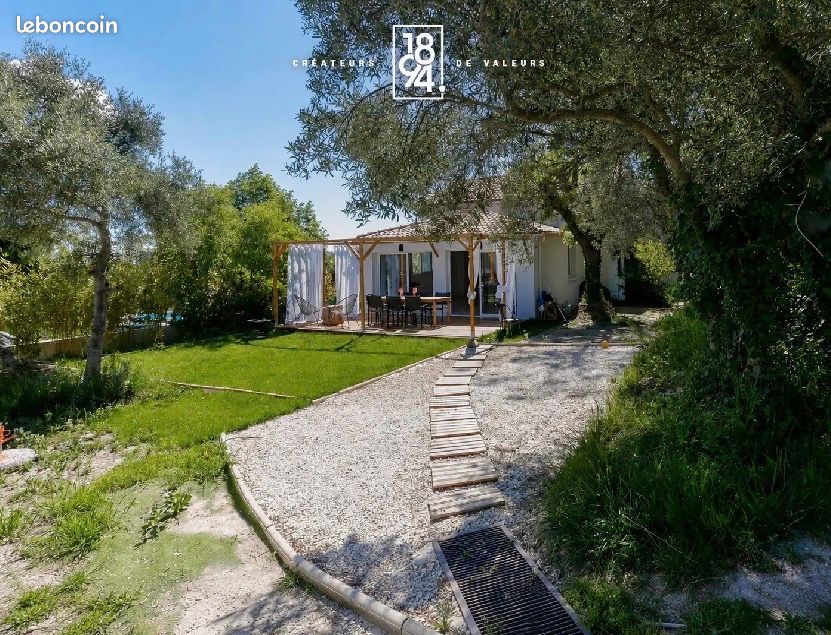 Maison 8 pièces 350 m² · à Mimet · 350 m² · 980 000 €