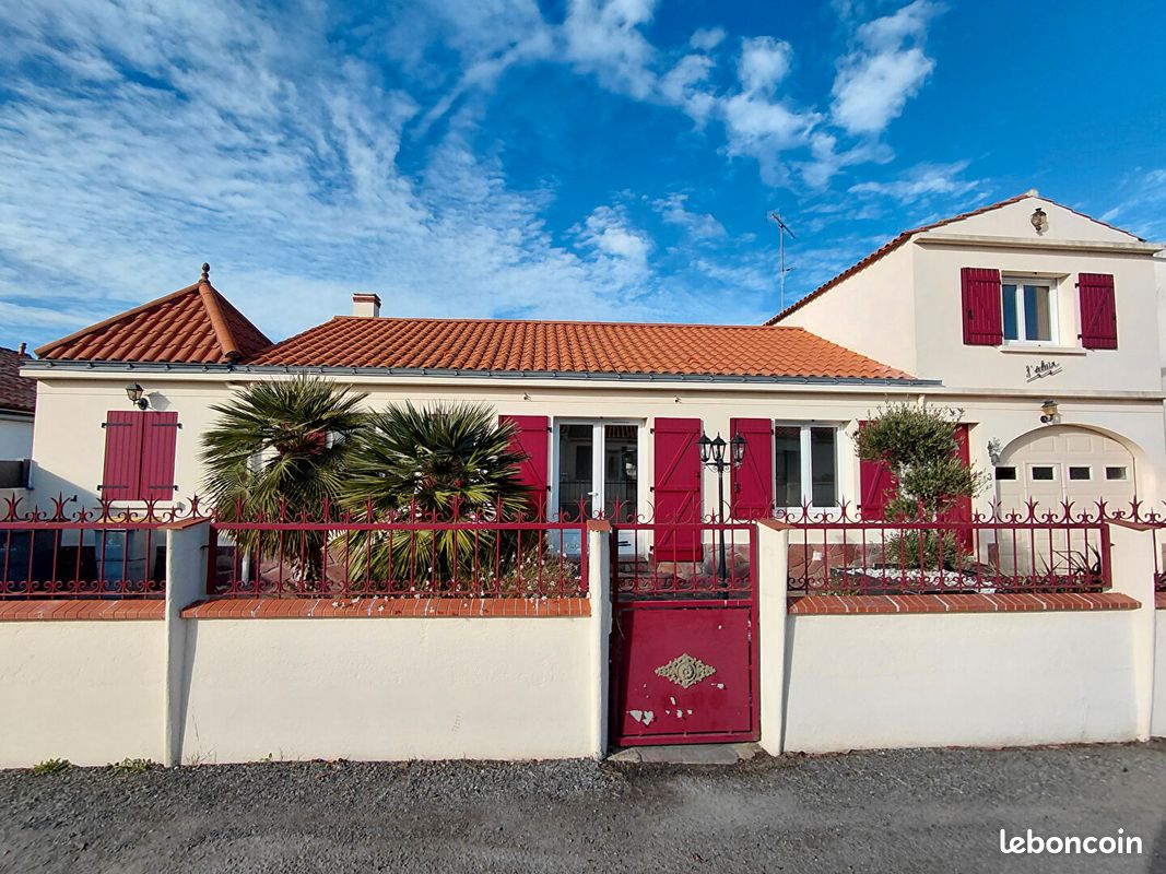 Maison 5 pièces 126 m² · à Challans · 126 m² · 349 900 €