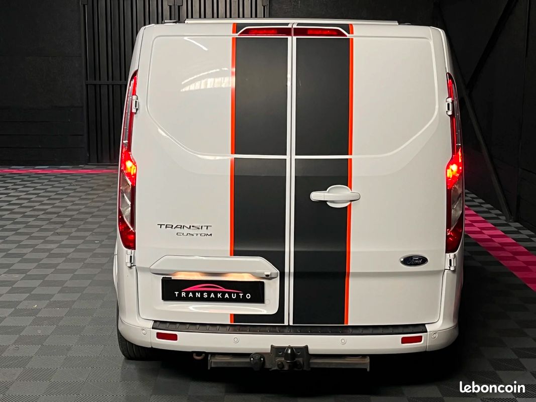 Ford transit custom fourgon 290 l1h1 2.0 ecoblue 170 bva sport (attelage) (image 5)