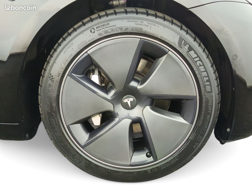 Tesla Model 3 2021 RWD - Véhicule d'occasion certifié (image 16)