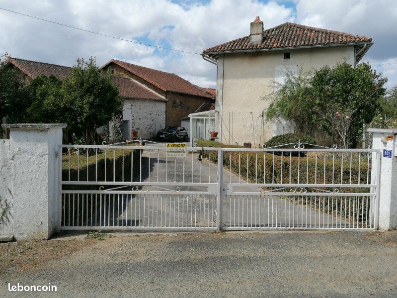 Maison 4 pièces 100 m² · à Oradour-sur-Vayres · 100 m² · 110 000 €