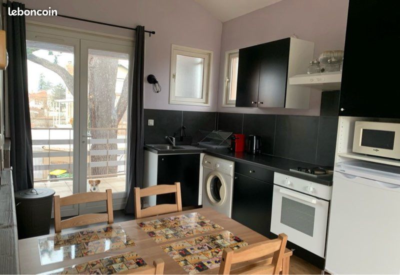 Studio de 25 m2 à 50 m à pieds des thermes les Iléades sur Montrond les bains (image 3)